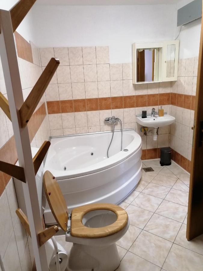 Apartma Metija Lux Z Savno Kobarid Buitenkant foto